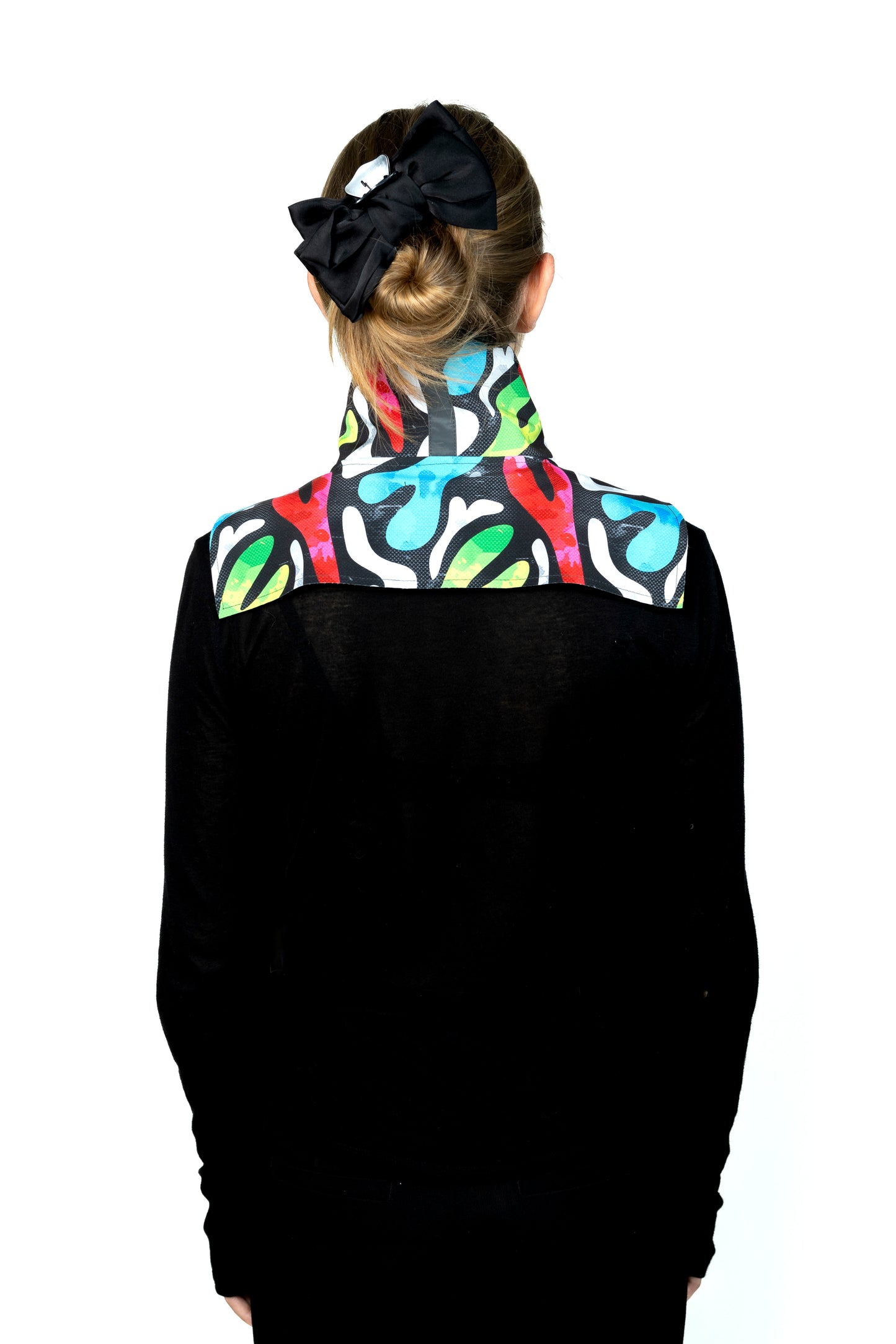 Jaana Varkki Scarf Bern